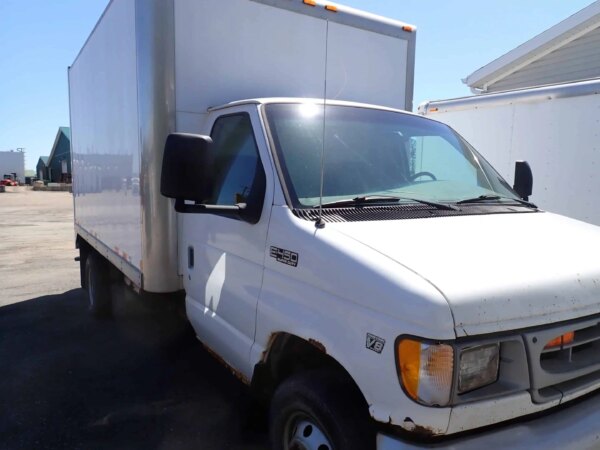 Camion cube-outil Ford E450-Année 1999-229028KM-Stock#S1235M/4846