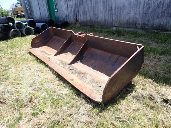 Gratte de nivelage pour excavatrice 142 po de large X 43 po de haut - Stock #S1289B/5021