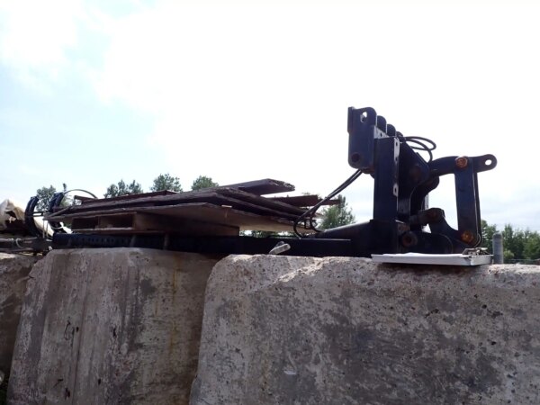 Subframe SHoule allait sur tracteur Kubota