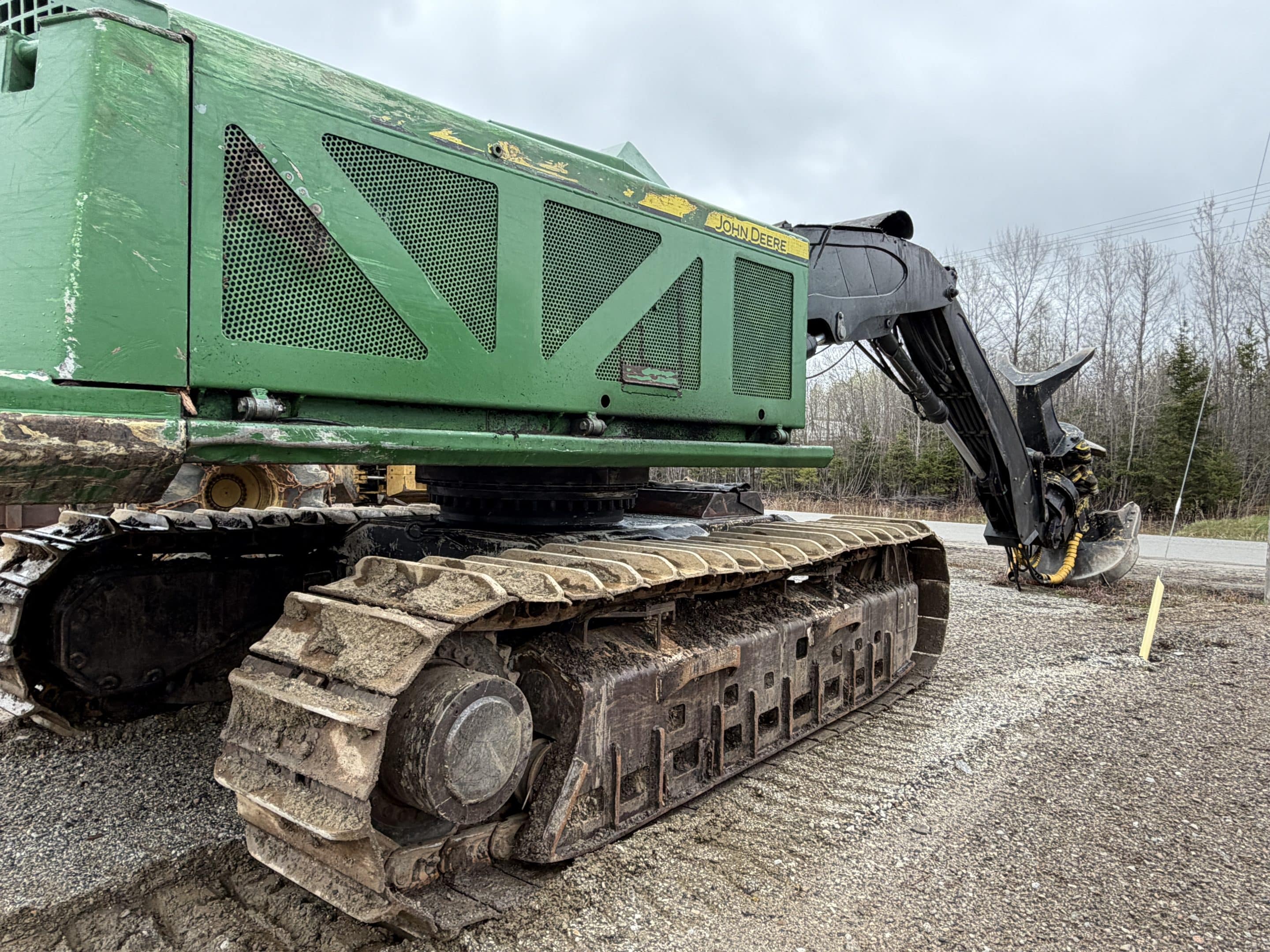 Bucheuse John Deere 953K Année:2014 -16553 hrs -moteur neuf Stock#P1517/10987e