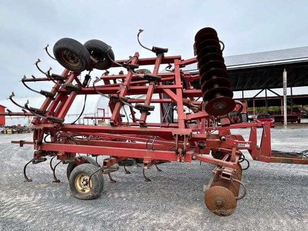 Cultivateur avec herse Case ih 24 pi - Stock#d7620f2
