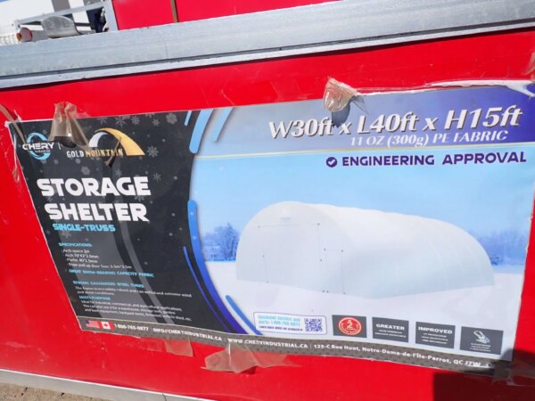 Garage de toile neuf 30 pieds de large x 40 pieds de long x 15 pieds de haut