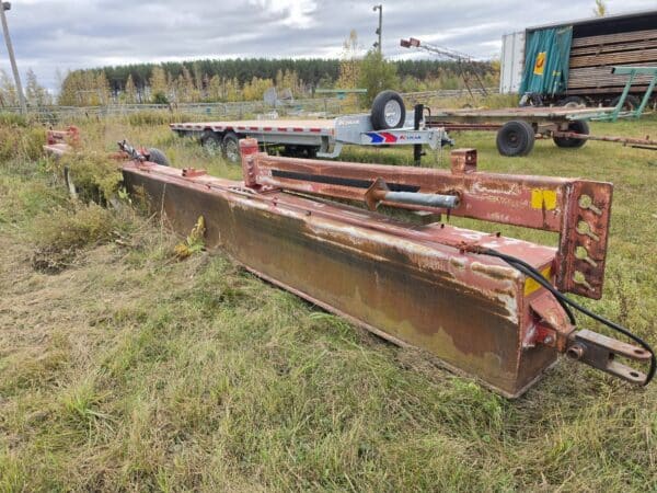 Lame niveleuse Machineire HL  type sol 36 pi, carcan et relevable hydraulique - Stock#d8872l