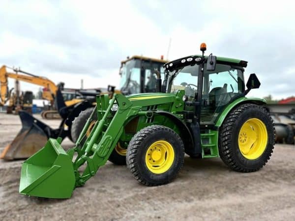 John Deere 6125R Tractor