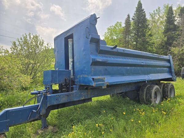 Dompeur agricole 2 essieux 20 pi, pompe hydraulique - Stock#d9597b