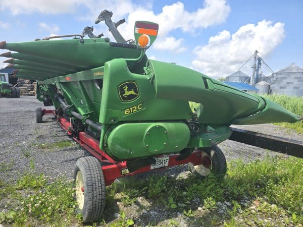 Nez à Maïs John Deere 612C 12 rangs chopper, possibilité wagon - Année:2009 - Stock#d9188d