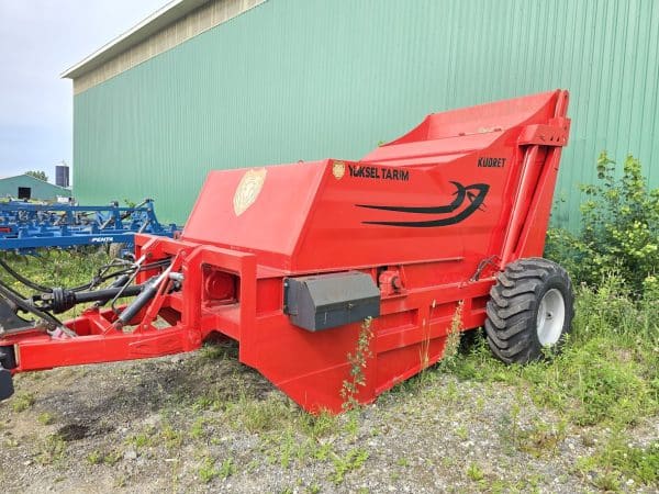 Ramasseuse à roches Yuksel Tarim Kudret 5pi (état démo) - Stock#d9714a