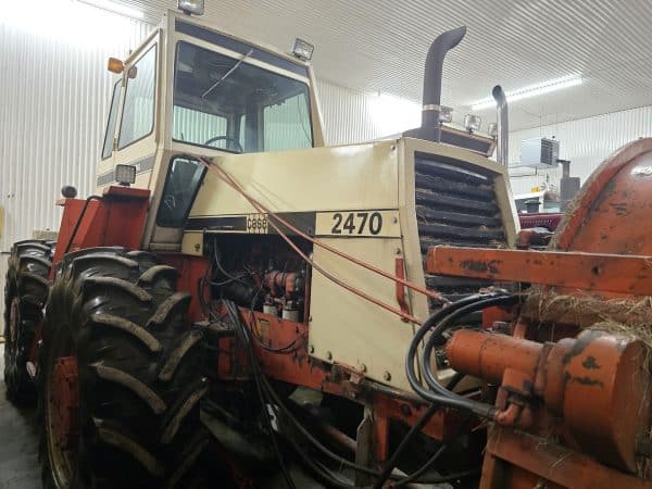 Tracteur Case 2470 avec souffleur industriel 84 po - 33854 hrs - Stock#d9769e
