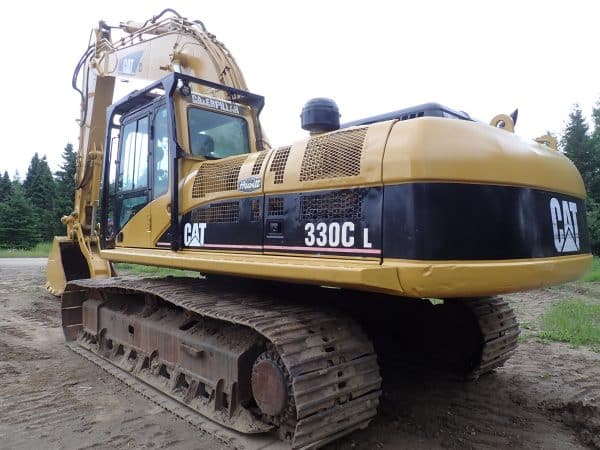 Excavatrice Caterpillar 330C L 2005 monté forestière