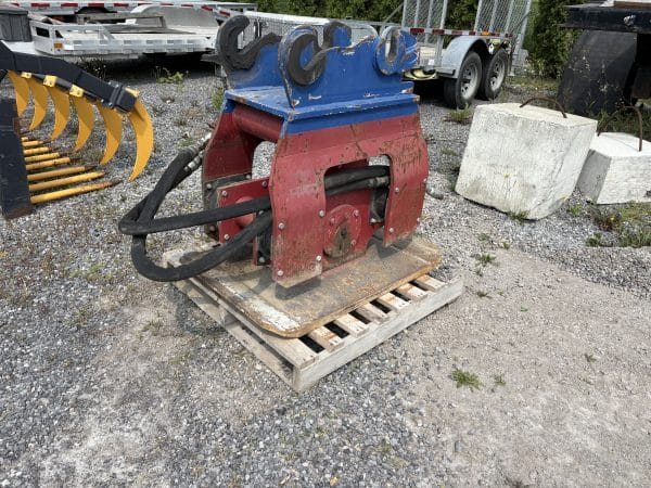 Plaque vibrante pour excavatrice 13 tonne sans attache-Stock#E1165E/9124