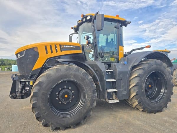 JCB 8330 Tractor, front hitch PTO, optional snow kit with front blade and wing, snow tire set - $5,940.10/month - Lease ends August 1, 2027 - Year: 2022 - 2490 hrs - Stock#d9872d