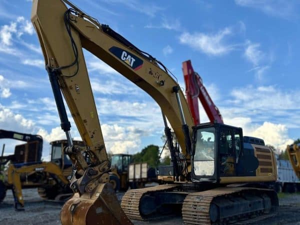 Excavatrice Caterpillar 336EL 2016