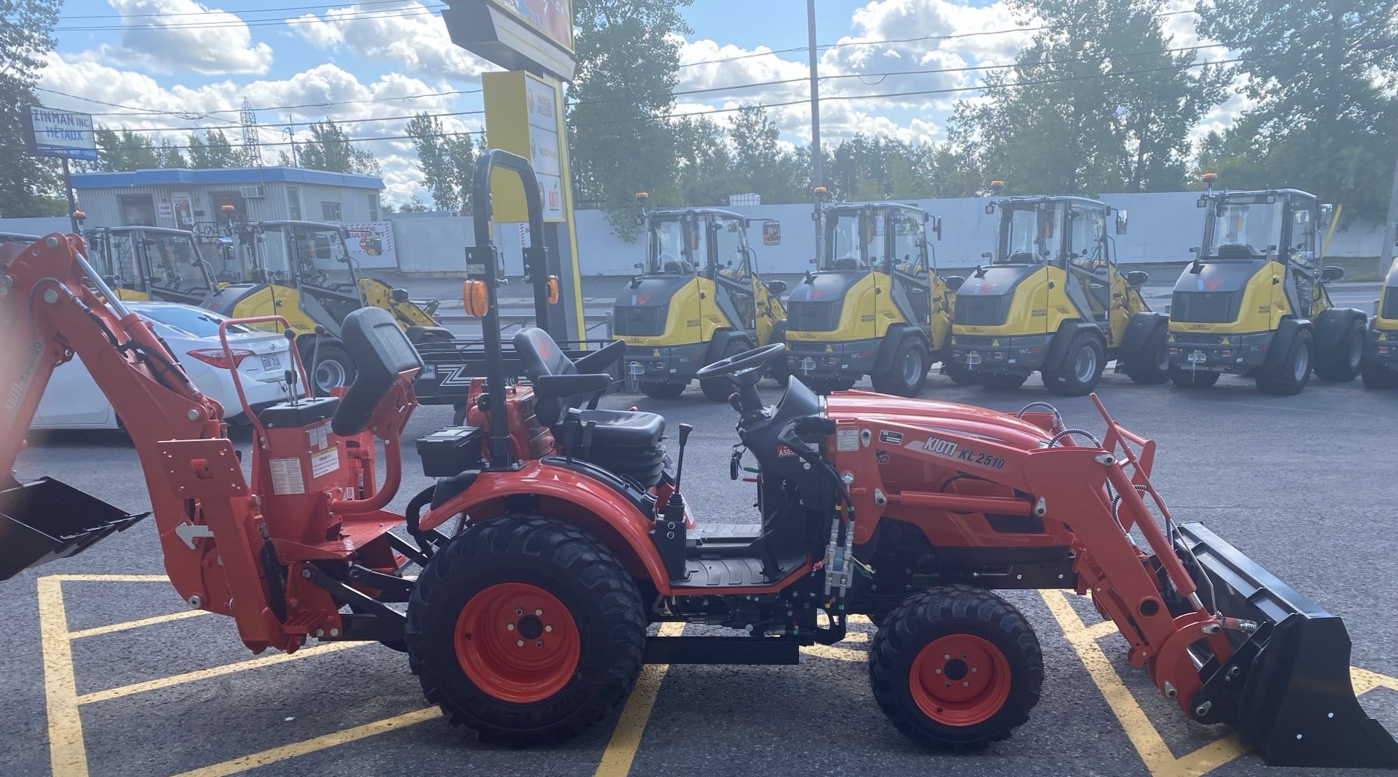 2025 Kioti cx2510hb chargeur et backhoe – Image 2
