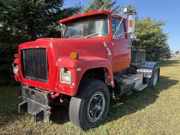 Camion 6 roues Ford 9000-Moteur détroit 318-317.400miles-Année 1974-Stock#E1130G/8769