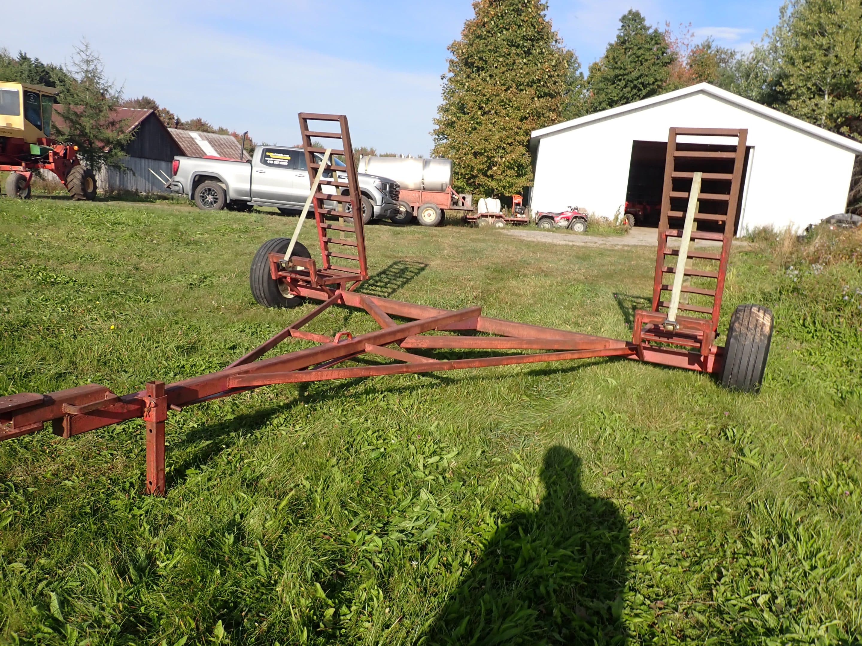 Andaineuse New Holland 1499T avec table de 18 pieds Macdon et buggy de transport pour andaineuse et wagon Horst pour table-Stock #S2362A/9636 – Image 23