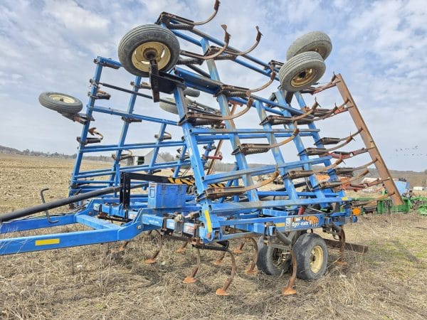 Cultivateur Tiger mate 36pi pointe de 7.5po  avec planche arrière-Stock#d5027c