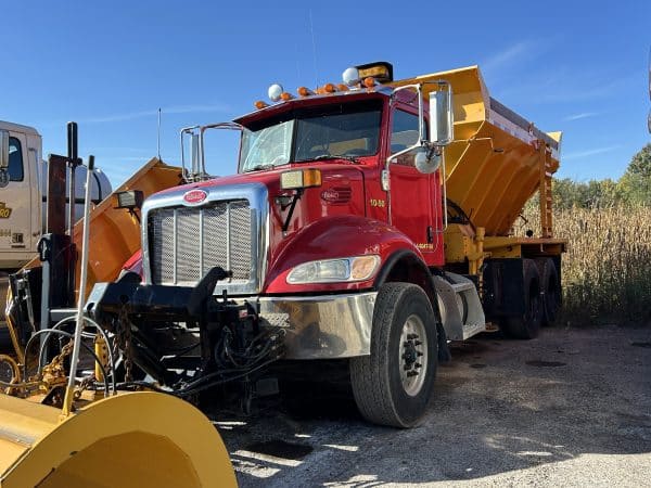 Charrue 10 roues Peterbilt Automatique Année:2010 -342512 kilos Stock#P1419/10075