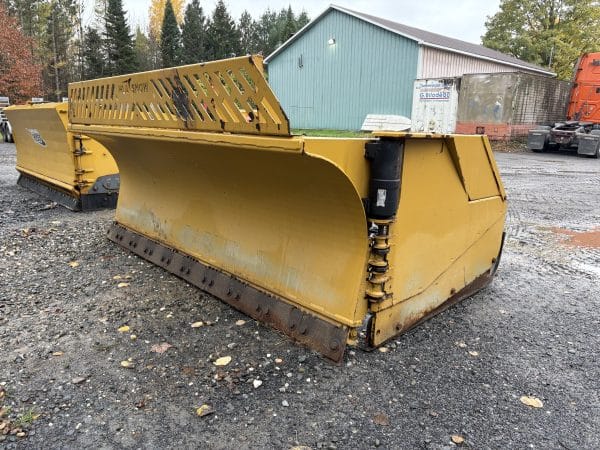 Lame à neige HLA 5205W EdgeFlex 10/20pi Attache Iso/volvo – année:2023– Stock#E1243F/8862