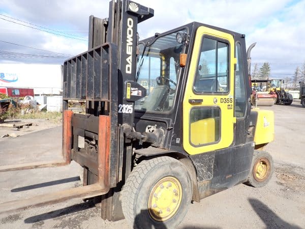 Lift Daewoo D35S Plus