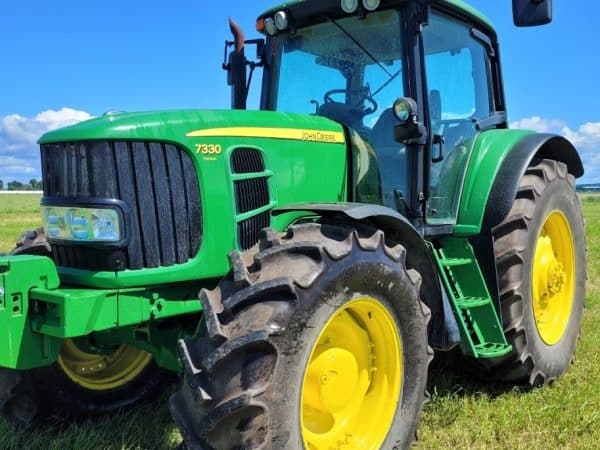 John Deere 7330 IVT Tractor, 40 Km, Electric Joystick - Year: 2012 - 3790 Hrs - Stock#D10233a