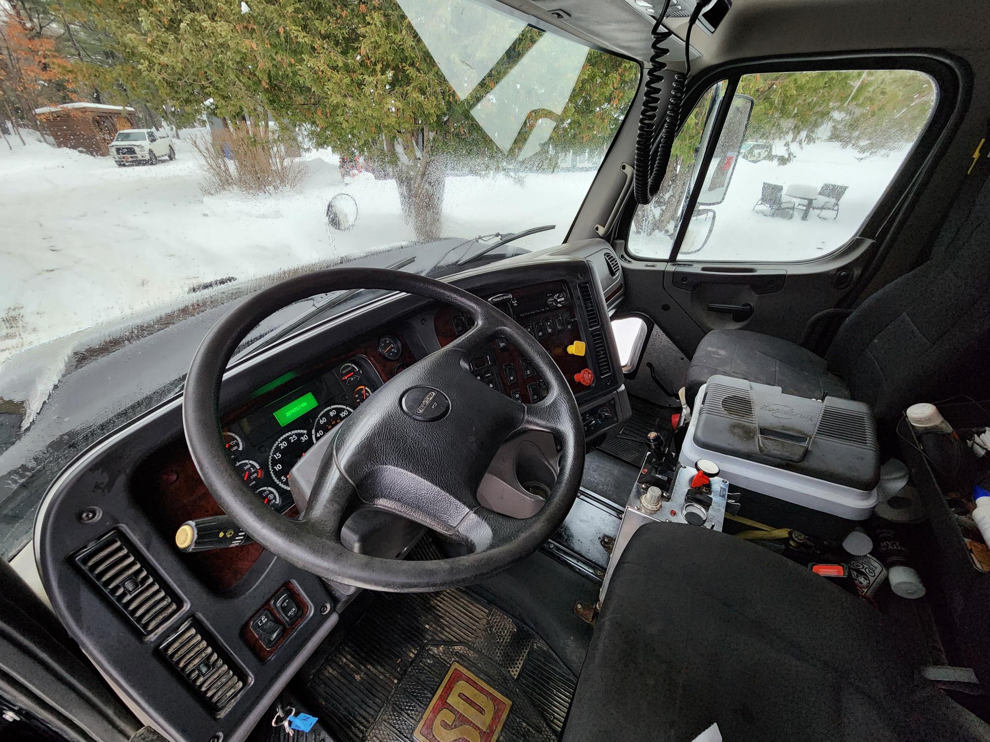 Camion 12 roues Freightliner 114SD Automatique Année:2020 -228000 km Stock#P1468/10452 – Image 10