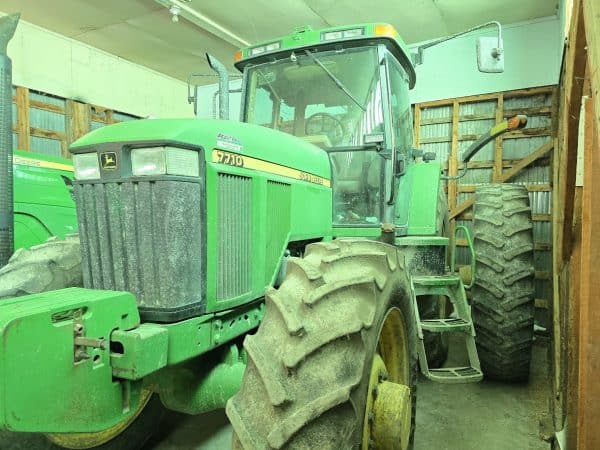 Tracteur John Deere 7710 powerquad 40km, roue double arrière-Année:2001- 8900 hrs - Stock#d10476a