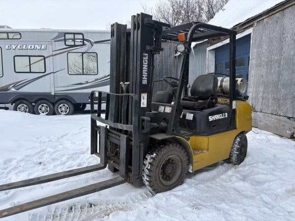 Lift au propane Shangli 25-au propane 2500kg-Année:2014-1400hrs-Stock#E1316M/10407