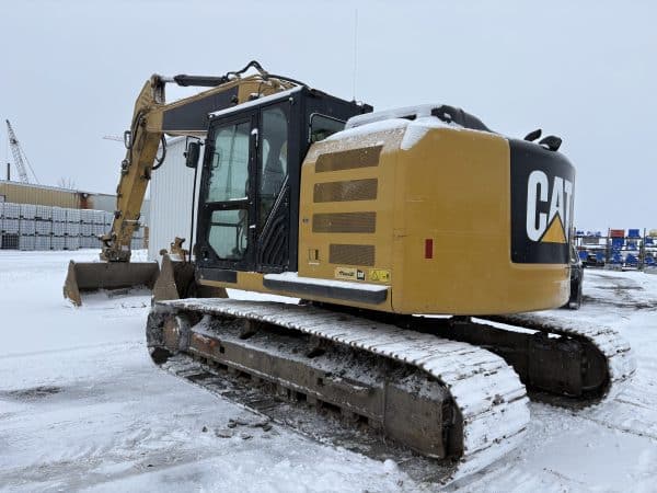 Caterpillar 320E L RR Excavator - With Two Buckets - Hydraulic Quick Coupler - Year: 2014 - 10950 Hours - Stock# E1324A/10500
