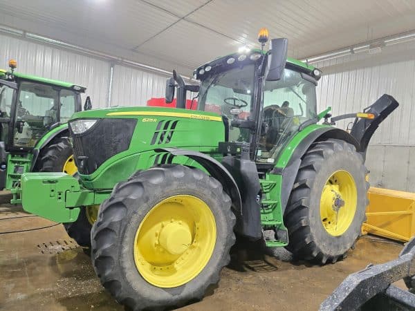 Tracteur John Deere 6215R IVT 50km - Année: 2016 - 2550 Hrs - Stock#d10524a