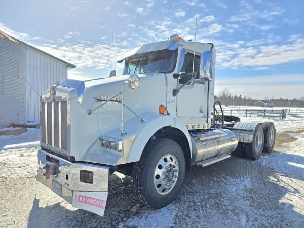 Camion day Cab Kenwotrh T800 - Année:2008 - 1 630 000 km - Stock#d10648a