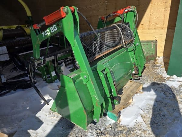 Godet grappin 74 po de large avec attache John Deere - Stock#d10648c