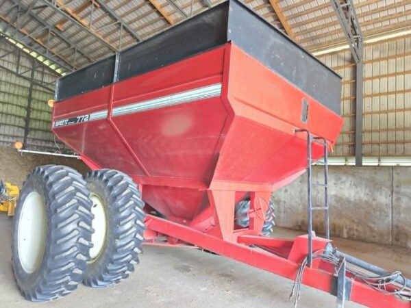 Grain Cart Brent 772 roue double 18.4r38 - Stock#d10522a