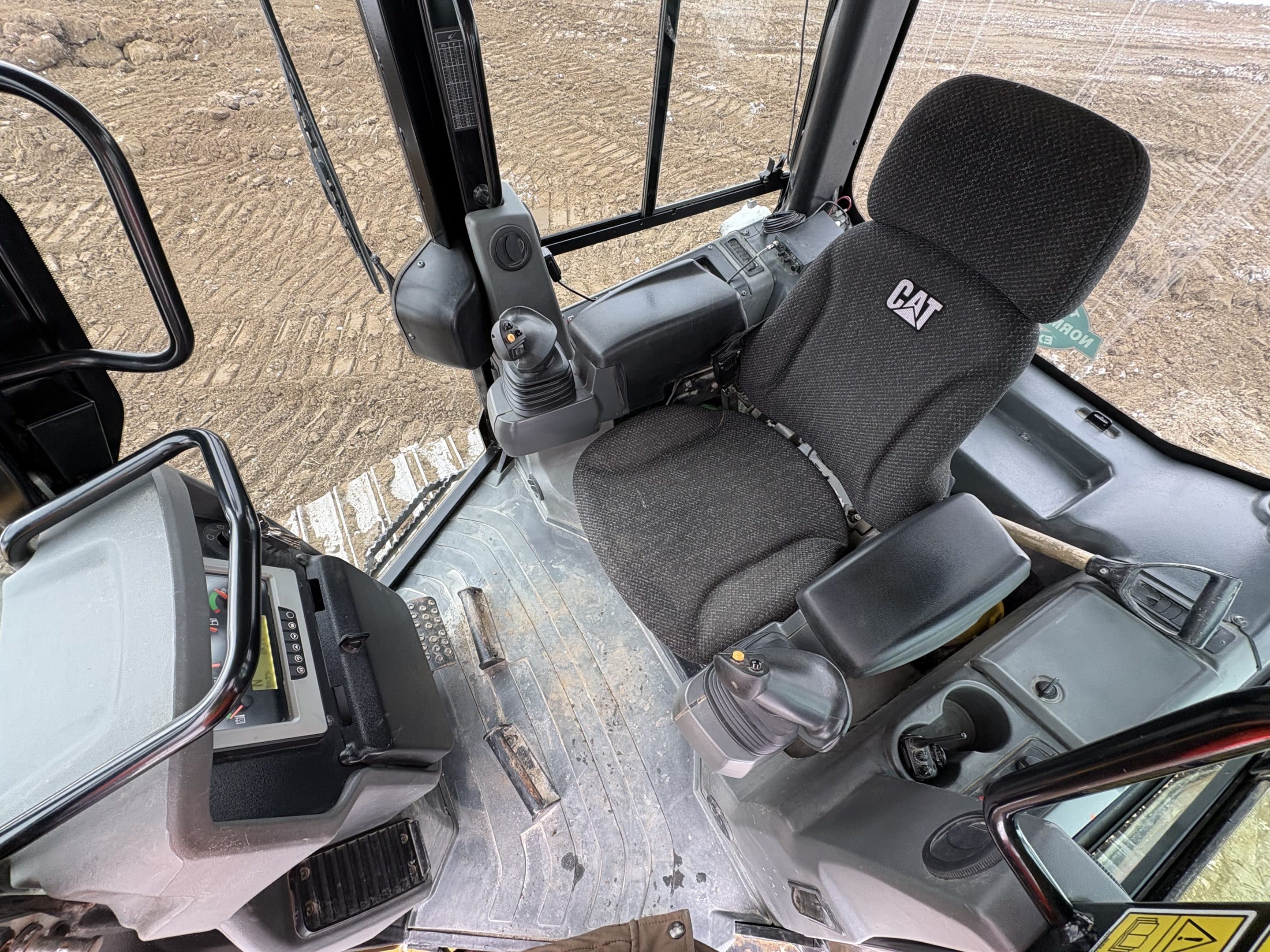 Bulldozer Caterpillar D4k2 LGP-Année:2015-4400heures-Stock#E1333A/10565 – Image 6