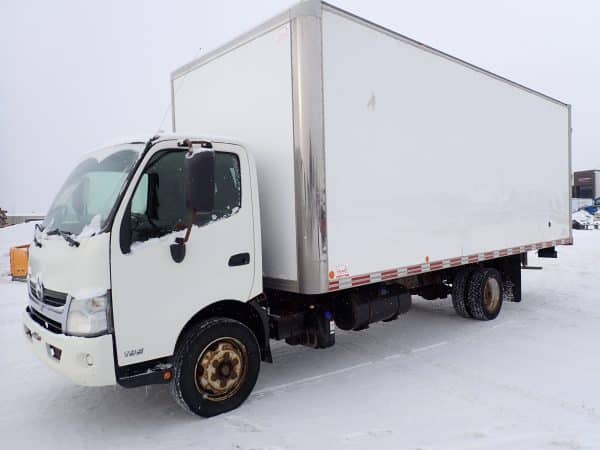 Camion cube Hino 2016 avec boîte Transit de 22'6'' de long