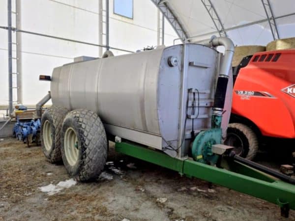 Réservoir à purin Houle en Stanless 3000 gallons 2 jets, pneu 26r28 - Stock#d10581a