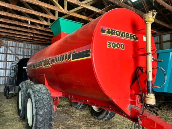 Réservoir à purin Rovibec 3000 gallon 1 jet hydraulique, pneu 18.4-26 - Stock#d10588a
