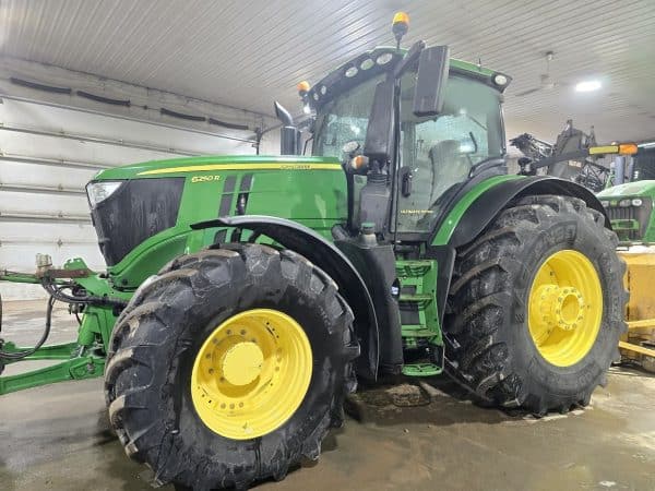 John Deere 6250R CommandPro Tractor, 50 km/h, front hitch - Year: 2020 - 5,300 hrs - Stock#d10703a
