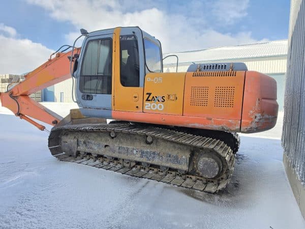 Hitachi Zaxis 200 Excavator Digging Bucket - Year: 2001 - 13,610 hrs - Stock#d9756h