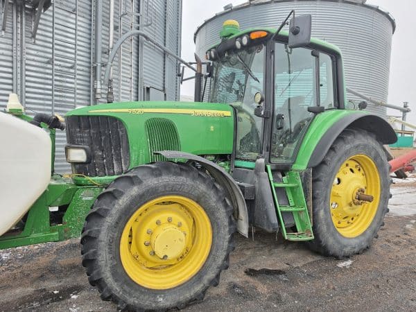 Tracteur John Deere 7520 ivt 40 km - Année: 2005 - 6300hrs - Stock#d10786a