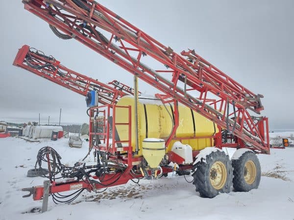 Arroseuse Gregson 1300 gallon 10 sections 90 /120pi boom, moniteur - Stock#d7011q