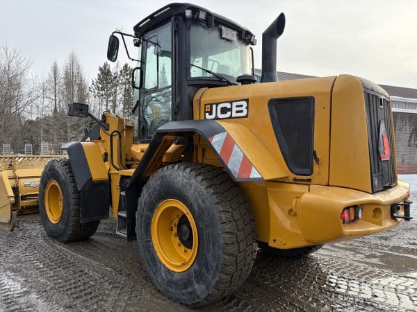 JCB 426zx Loader, quick attach, 3-yd bucket, 3 functions - 4,850 hours - Year: 2012 - Stock #E1357B/8862