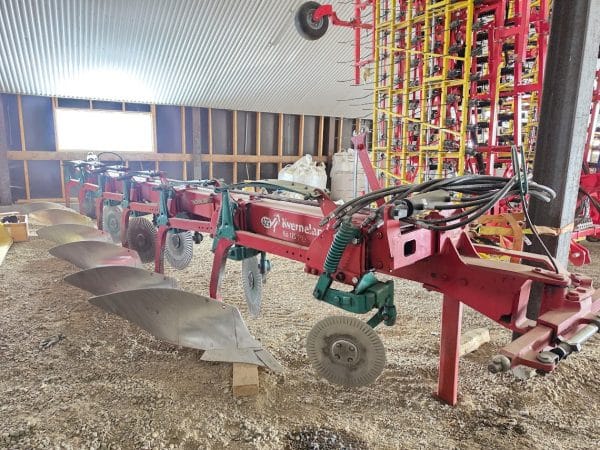 Charrue Kverneland BB 115 hd 6 rangs avec coutre - Stock#d10920j