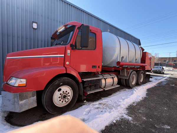 Camion Citerne Volvo 10 roues Année:2007 automatique -491378 km Stock#P1497/10853d