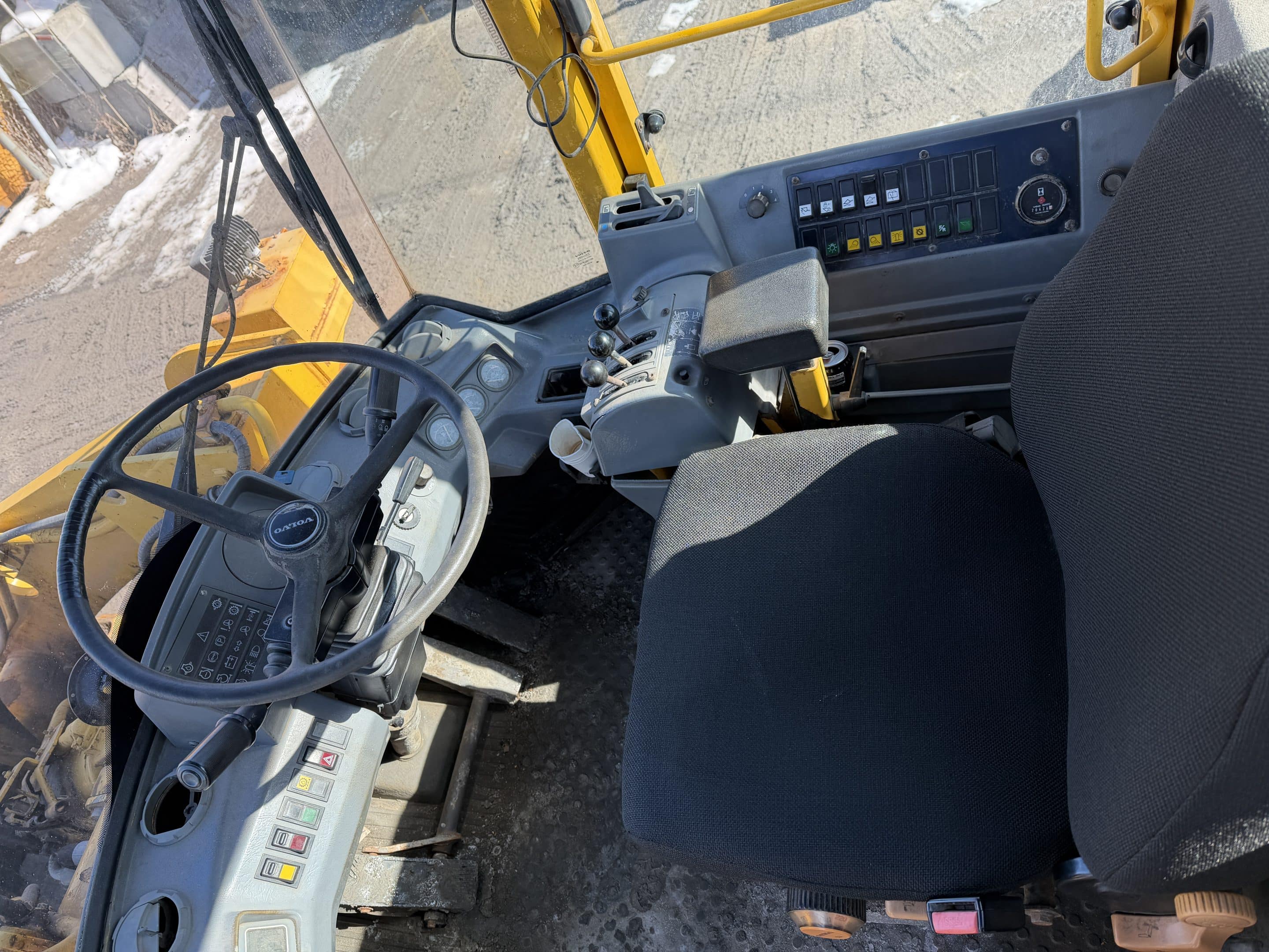 Loader Volvo L90C Année:1998 -20426 heures Stock#P1497/10853c – Image 7