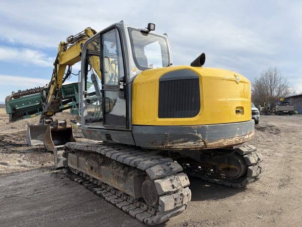 Wacker Neuson ET145 excavator quick coupler thumb 2 buckets Lease transfer Year: 2021 - 2,800 hours - Stock #E1381A/10931