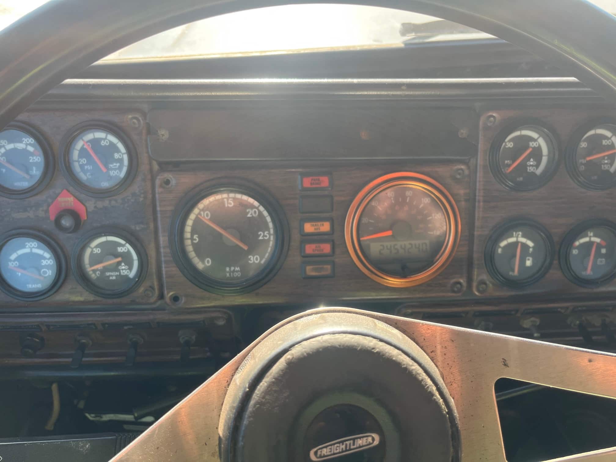 Camion 10 roues dompeur Freightliner-11000HRS-Année 2000-Stock #S2539A/7148 – Image 12