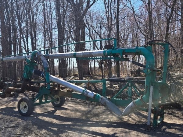 Houle APL-24 manure pump 8 in PTO 540, Canadian arm, agitator, remote control - Year: 2016 - Stock #d10970a