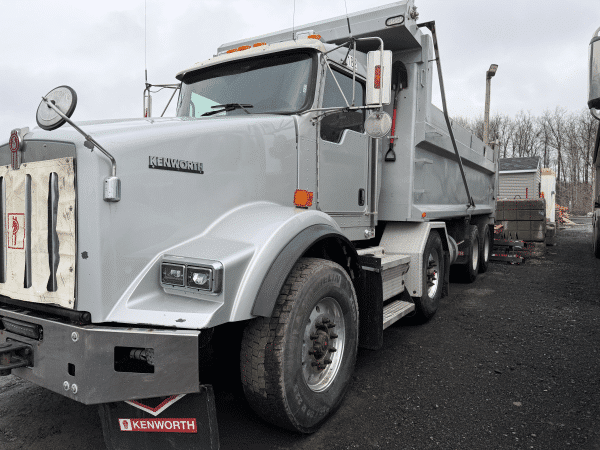 Camion dompeur 12 roues Kenworth T800 Année:2019 -438569 km -Stock#P1503/10854