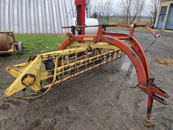 Râteau New Holland 258-Stock#d11051f