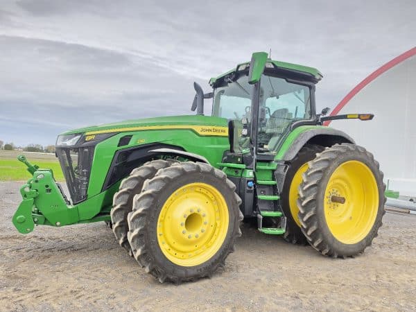 Tracteur John Deere 8R230 front hitch ,ivt 50km,gps rtk -Année:2021-1435 hrs-Stock#d7484a1
